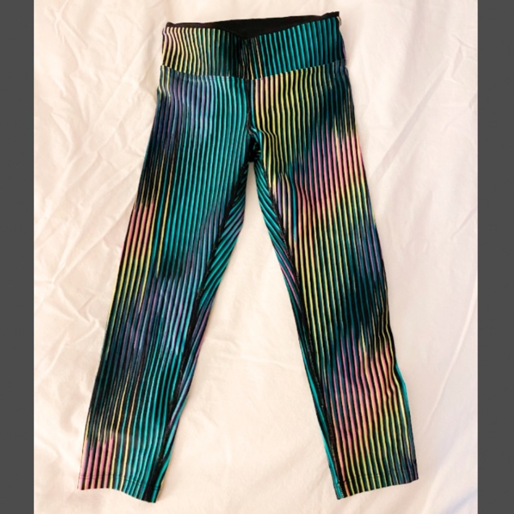 KORAL multicolored striped cropped leggings